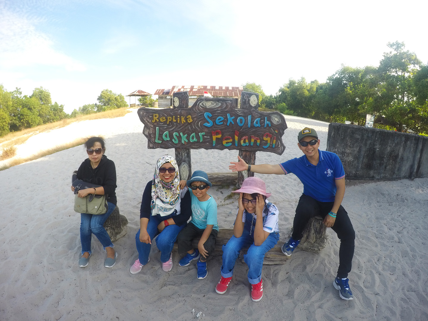 Ada Banyak Tempat Wisata yang Populer di Pulau Belitung