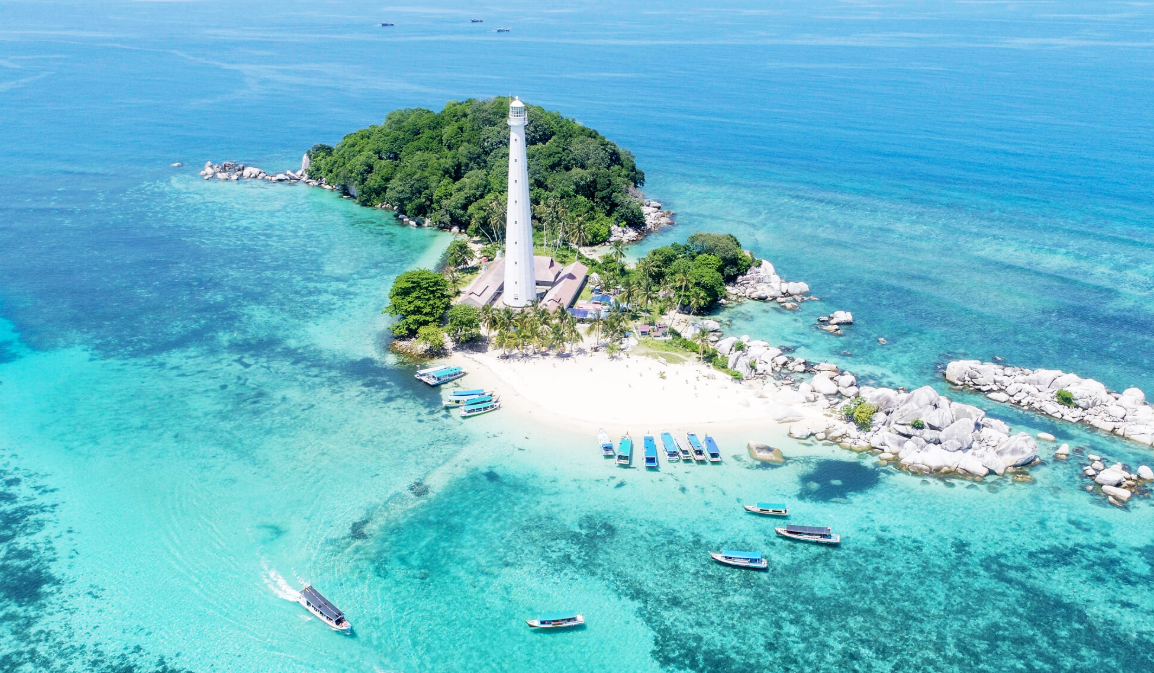 Panduan Memilih Destinasi dan Tips & Trik Berwisata di Belitung