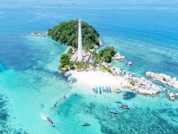 Panduan Memilih Destinasi dan Tips & Trik Berwisata di Belitung